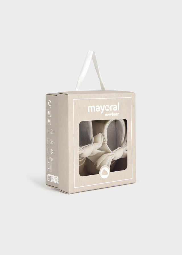 ΠΑΠΟΥΤΣΙΑ ΑΓΚΑΛΙΑΣ MAYORAL